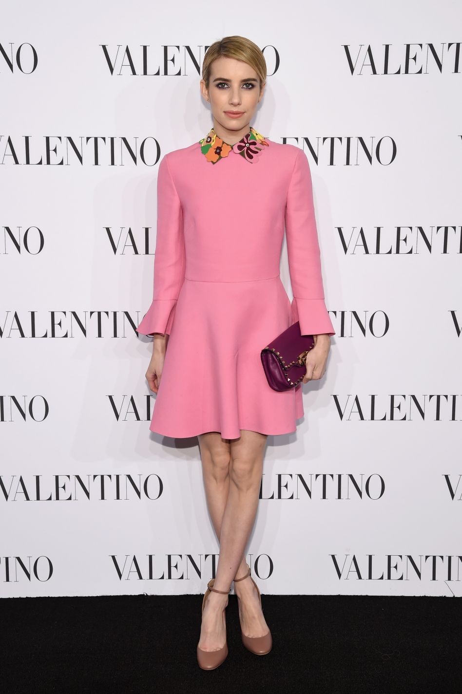 91399678_Valentino-Sala-Bianca-945-Event-emma-roberts_3