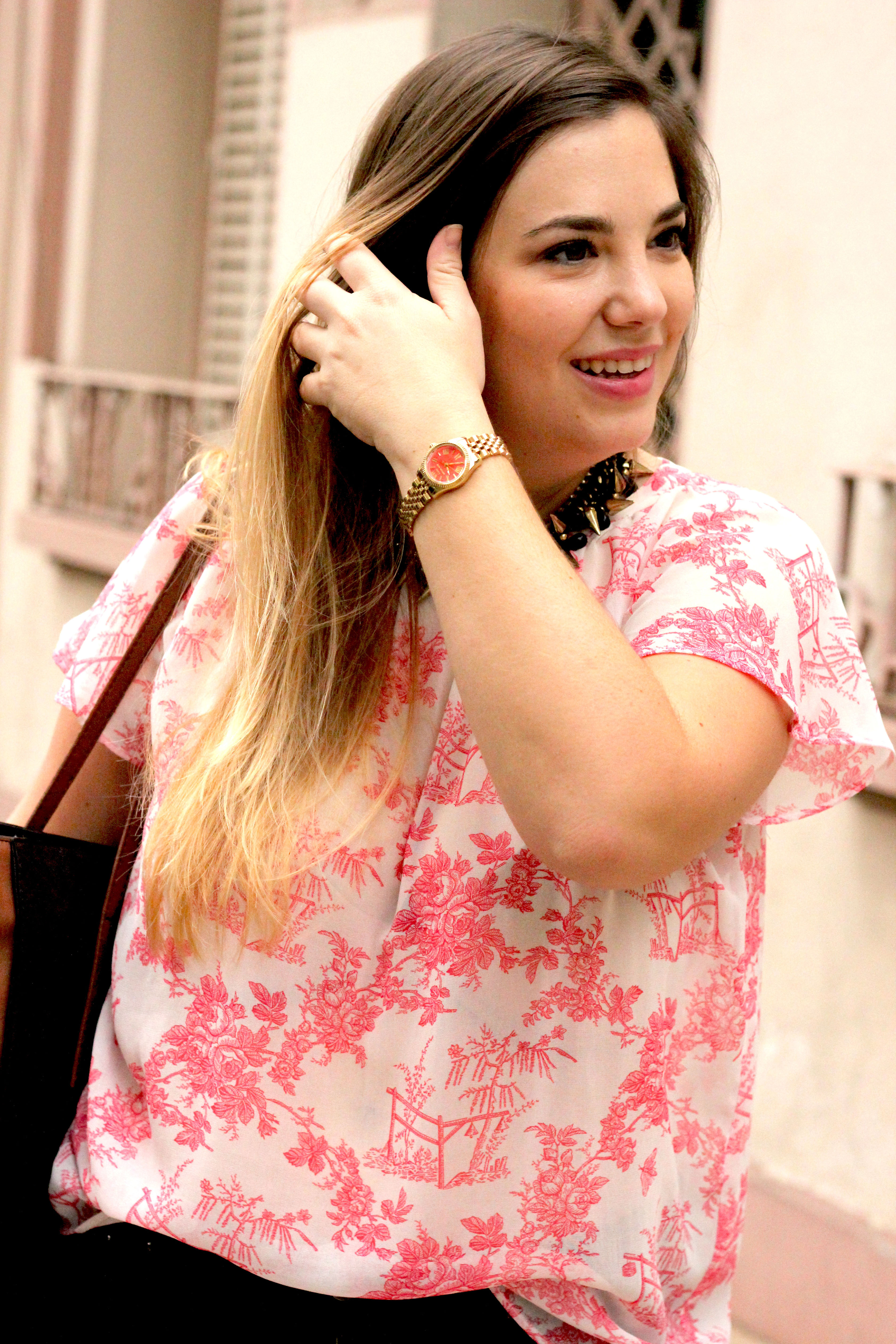 Get the look: Pantalón, H&M. Blusa, Zara. Trench, Gap. Cartera, Nine West. Botas de lluvia vintage. Reloj, Michael Kors. 